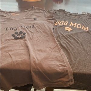 2 Dog Mom t-shirts, XL CUTE EUC grey
